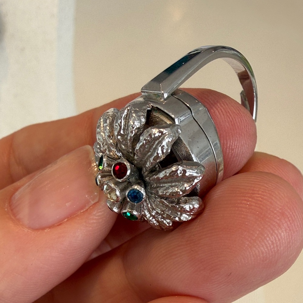 Blita swiss made Women's Watch ring with Jewel Accents - Picture 10 of 11